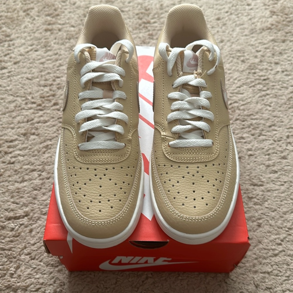 👟 NIKE Court Borough Low 2